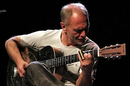 Virtuositaet-auf-der-Gitarre- Virtuositaet-auf-der-Gitarre-